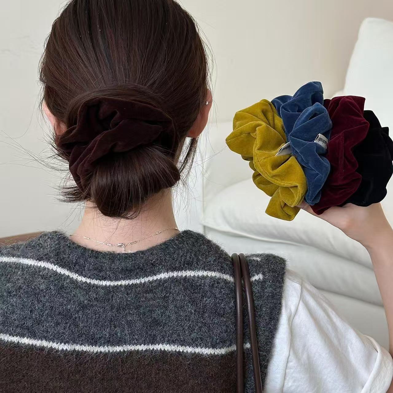 Travel Accessories Aesthetic - Korean-style minimalist velvet scrunchie – a
