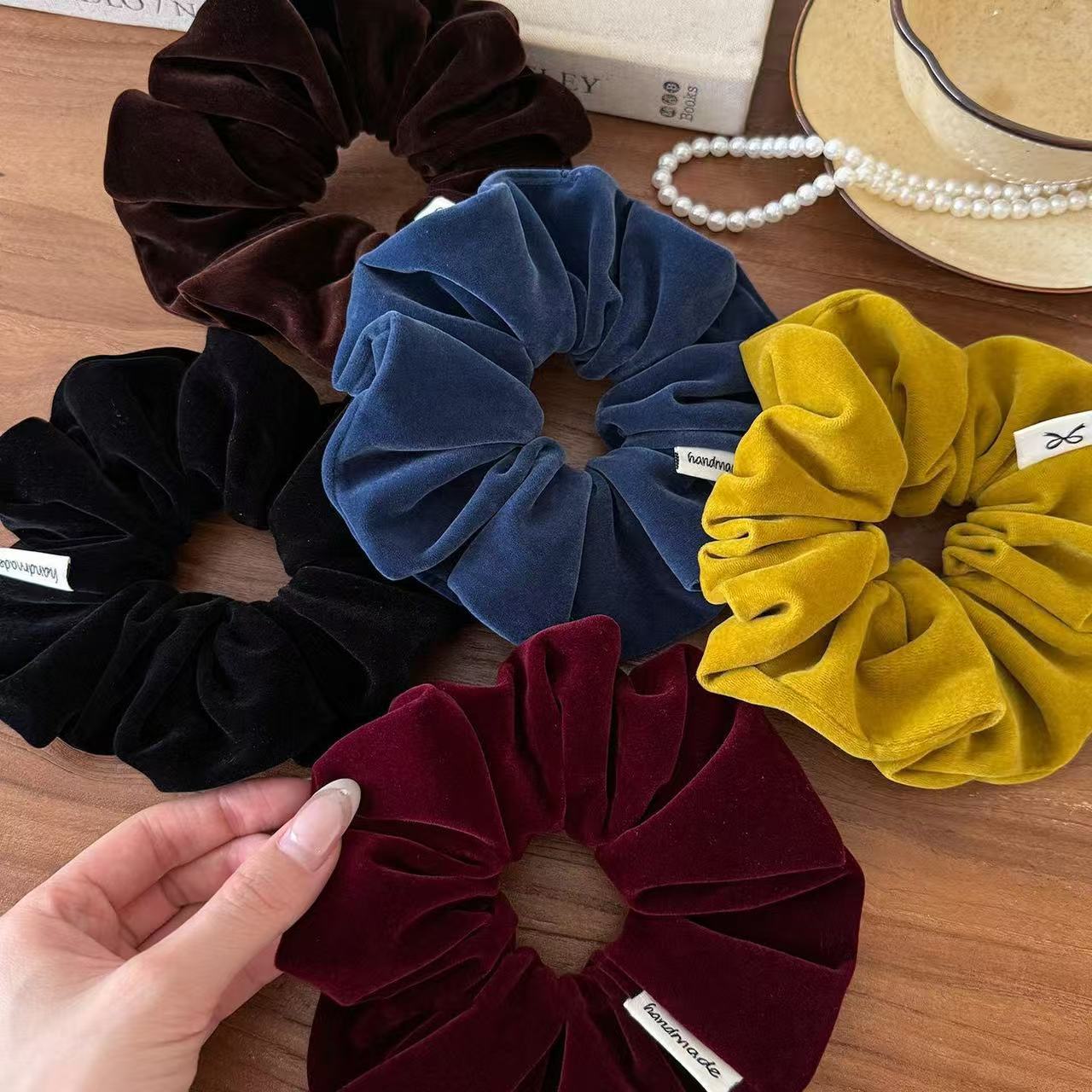 Korean-style minimalist velvet - огляд і ціна Travel Accessories Aesthetic