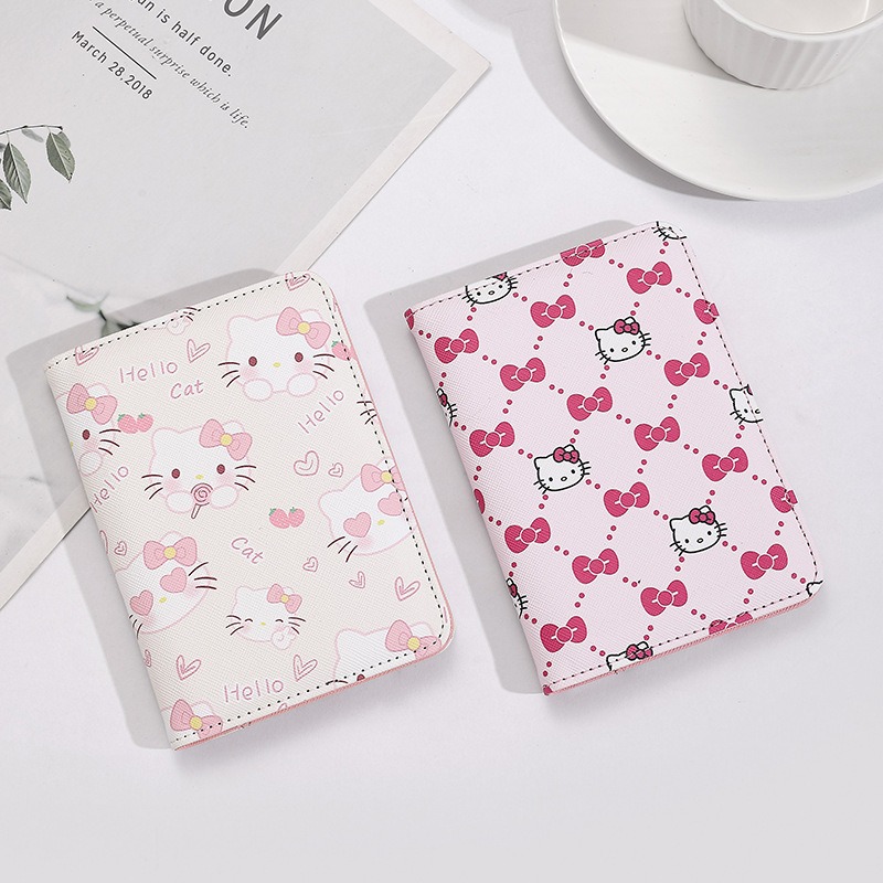 Hello Kitty Women Passport Cov - огляд і ціна Travel Accessories India